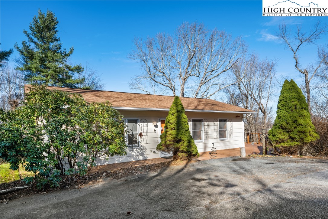 306 Parkway Village Drive