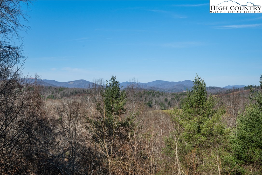 306 Parkway Village Drive