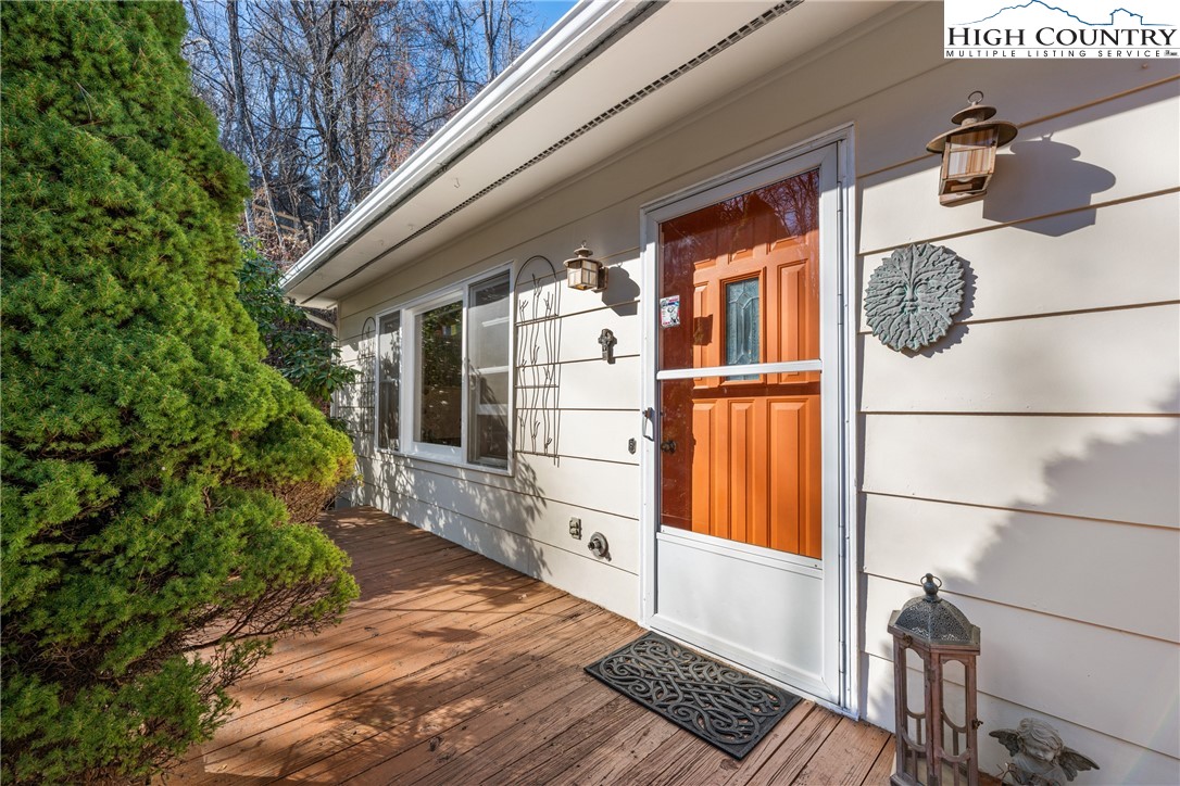 306 Parkway Village Drive
