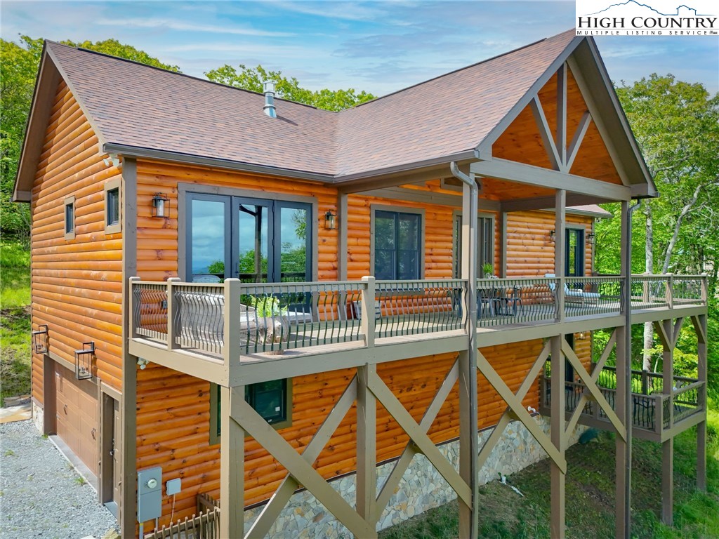 543 Broken Arrow Trail