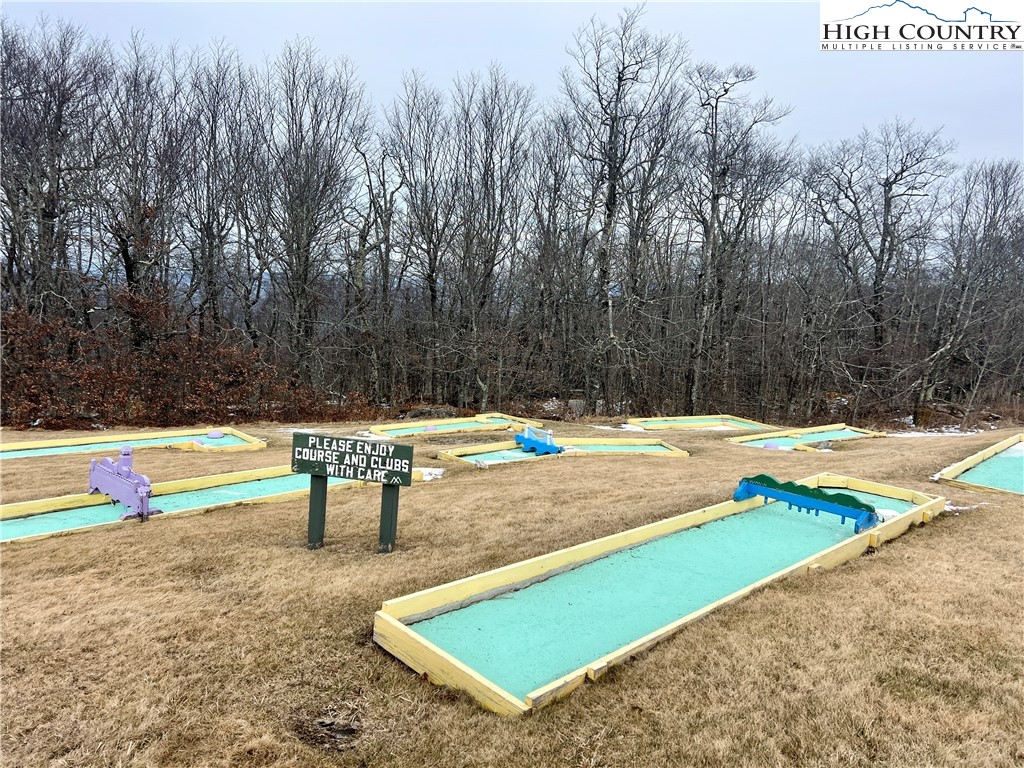 301 Pinnacle Inn Road 3304A