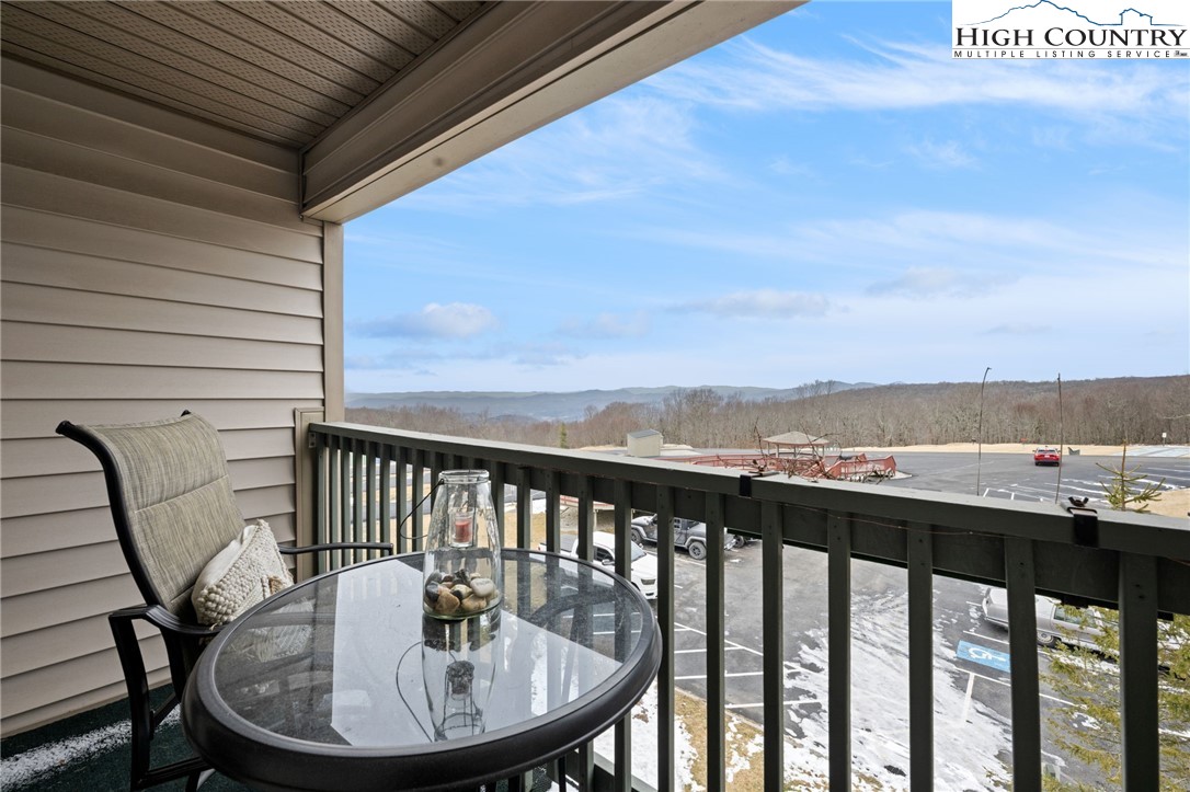 301 Pinnacle Inn Road 3304A