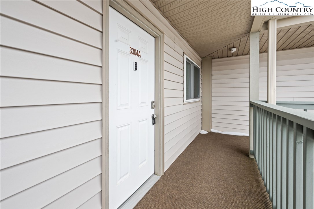 301 Pinnacle Inn Road 3304A