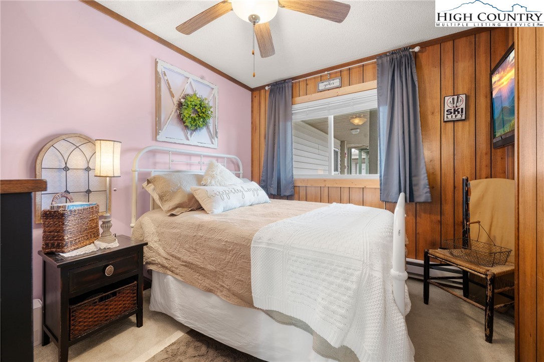 301 Pinnacle Inn Road 3304A
