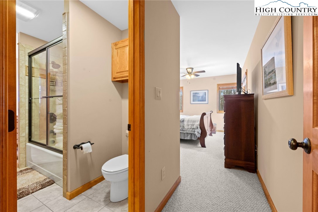 295 Supreme Golden Road