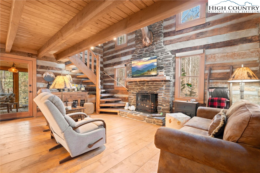 116 Creek View Road
