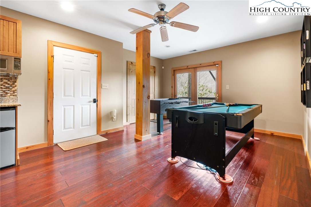 387 New Homestead Drive
