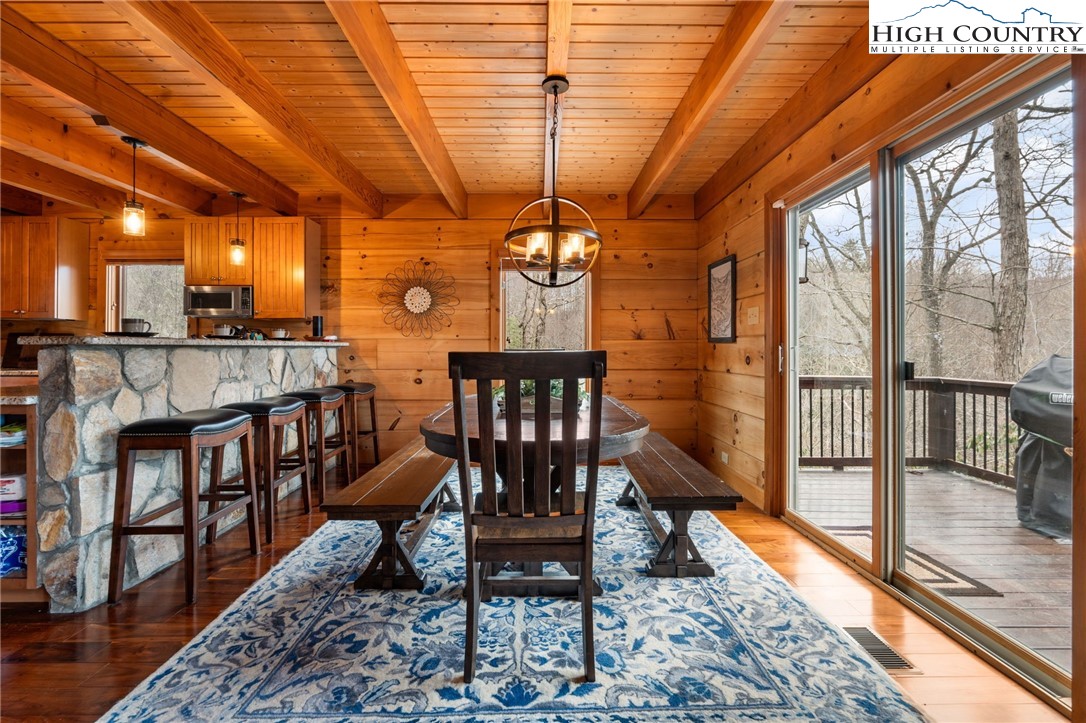 387 New Homestead Drive