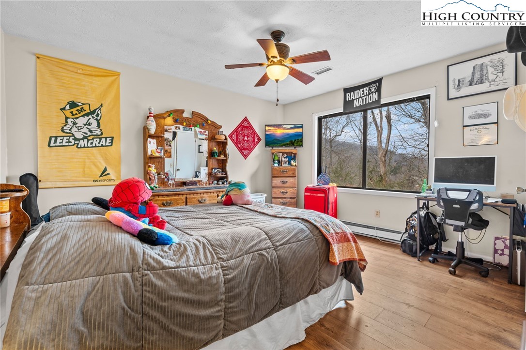 366 Dove Circle