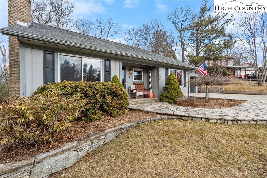 366 Dove Circle