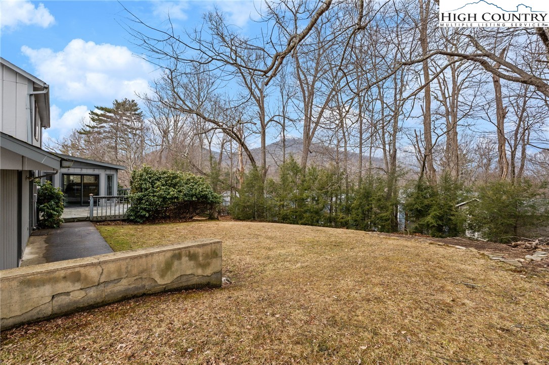 366 Dove Circle