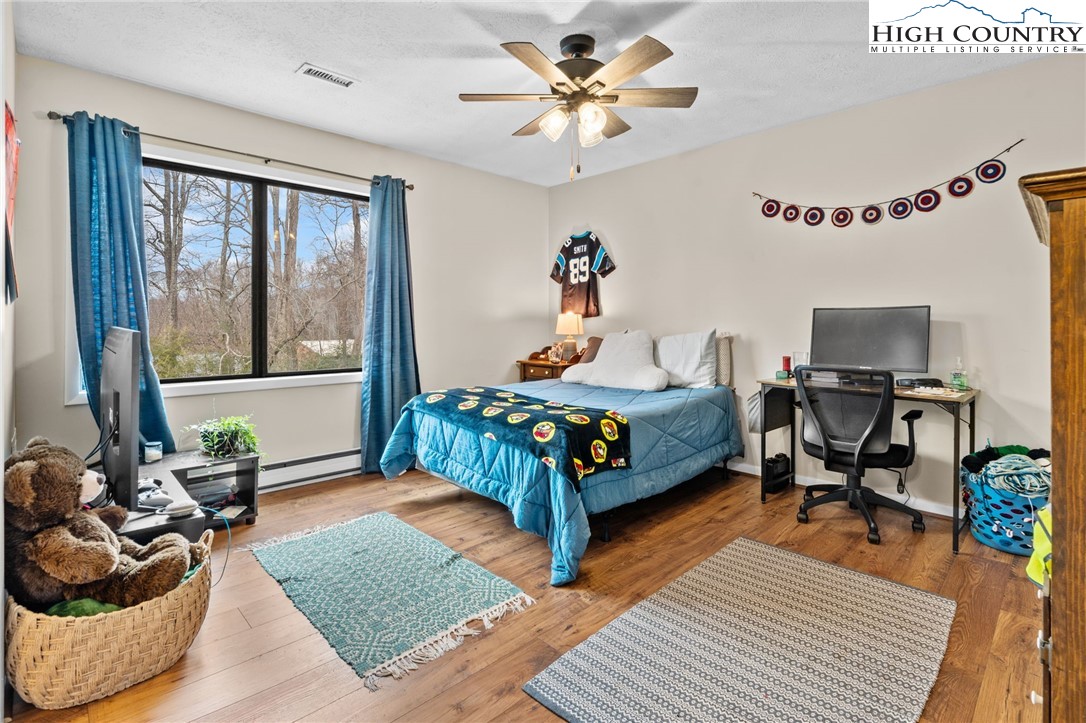 366 Dove Circle