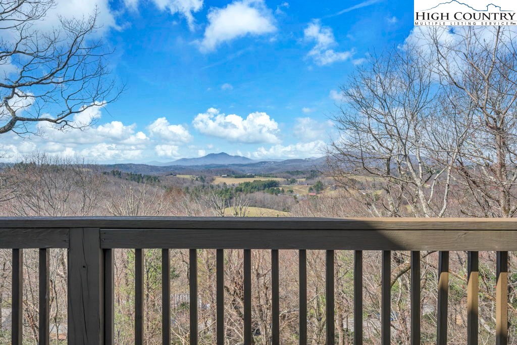 198 Laurel Hill Lane