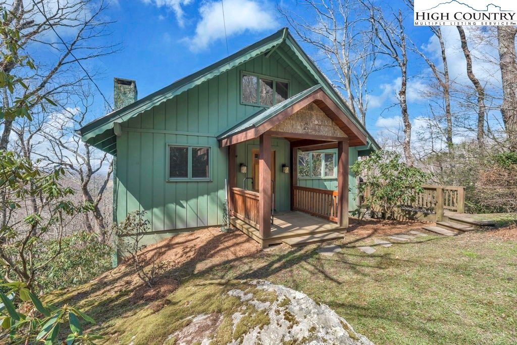 198 Laurel Hill Lane