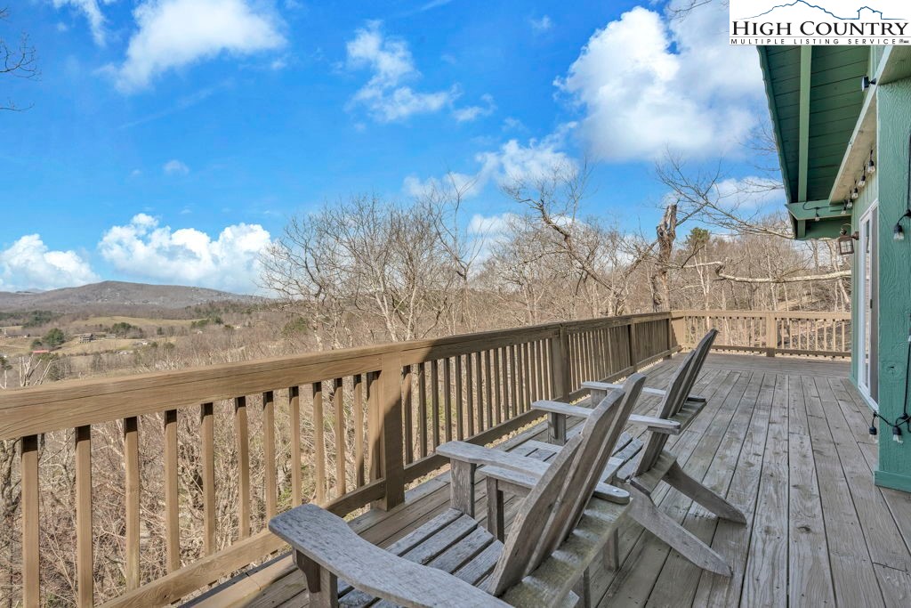 198 Laurel Hill Lane