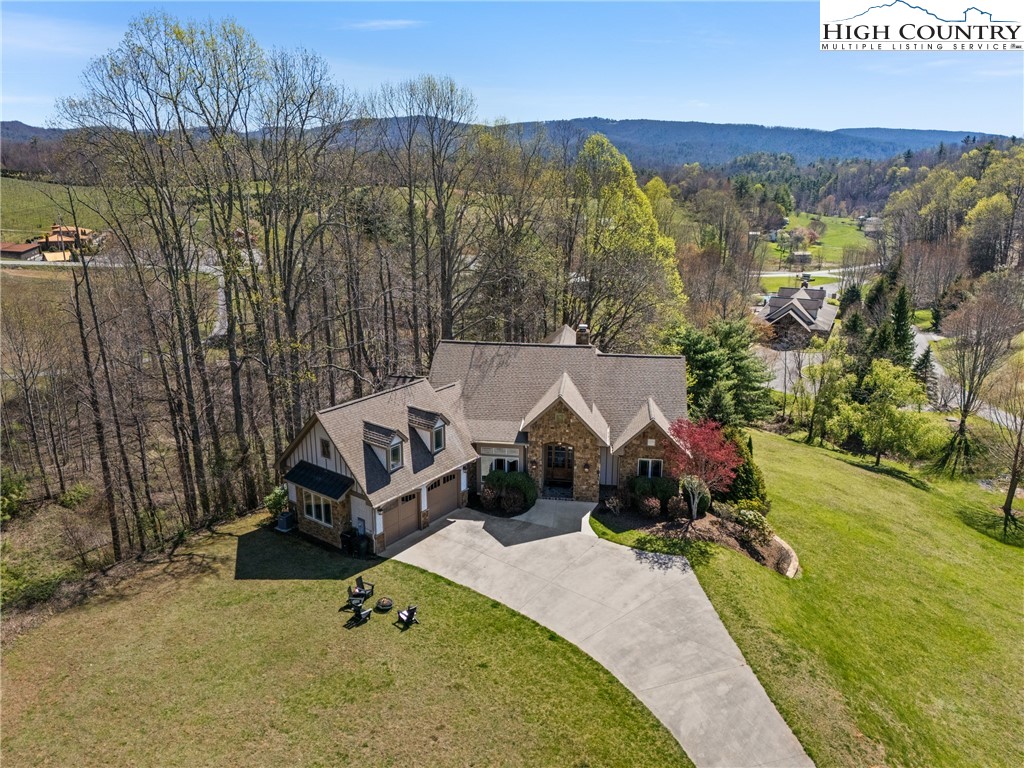46 N Ridge Lane