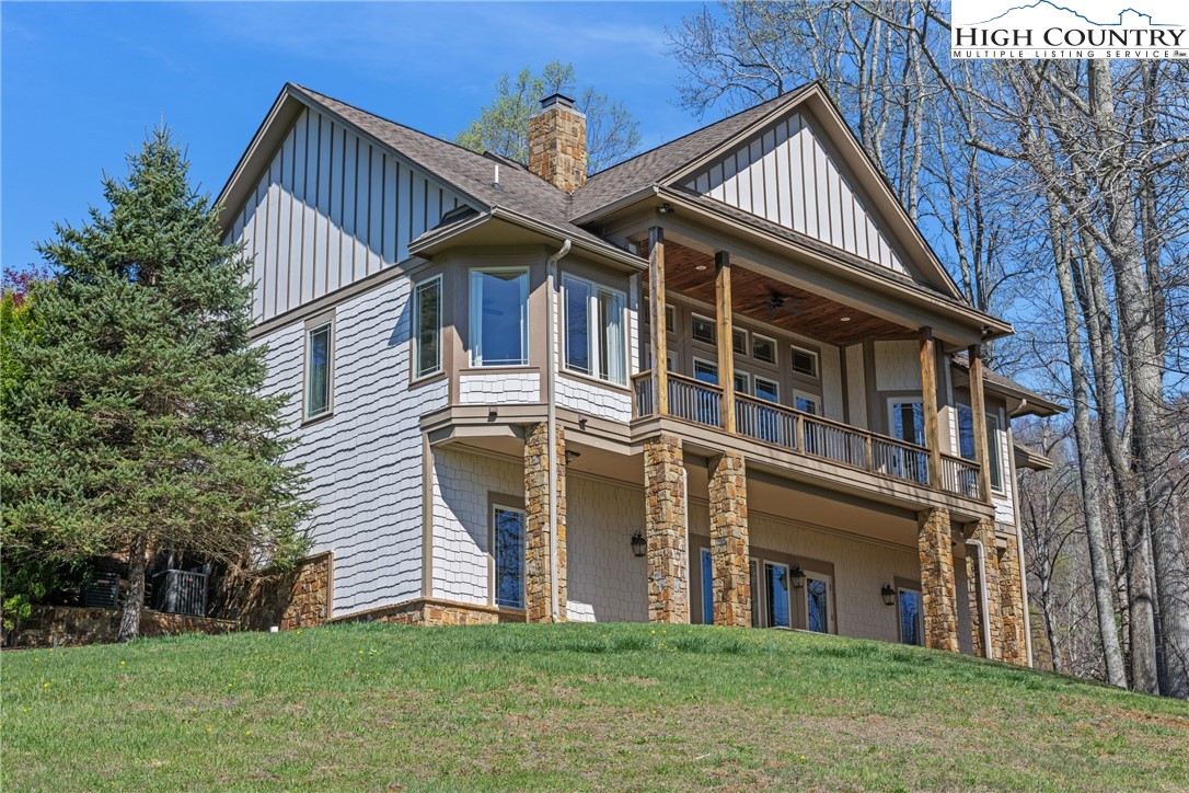 46 N Ridge Lane