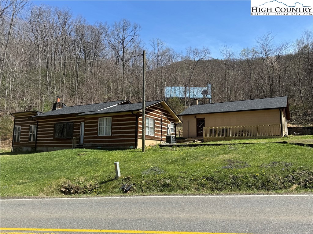 2292 Old Highway 16