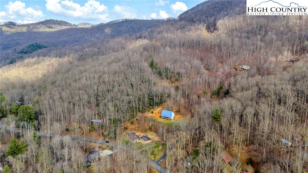 2292 Old Highway 16