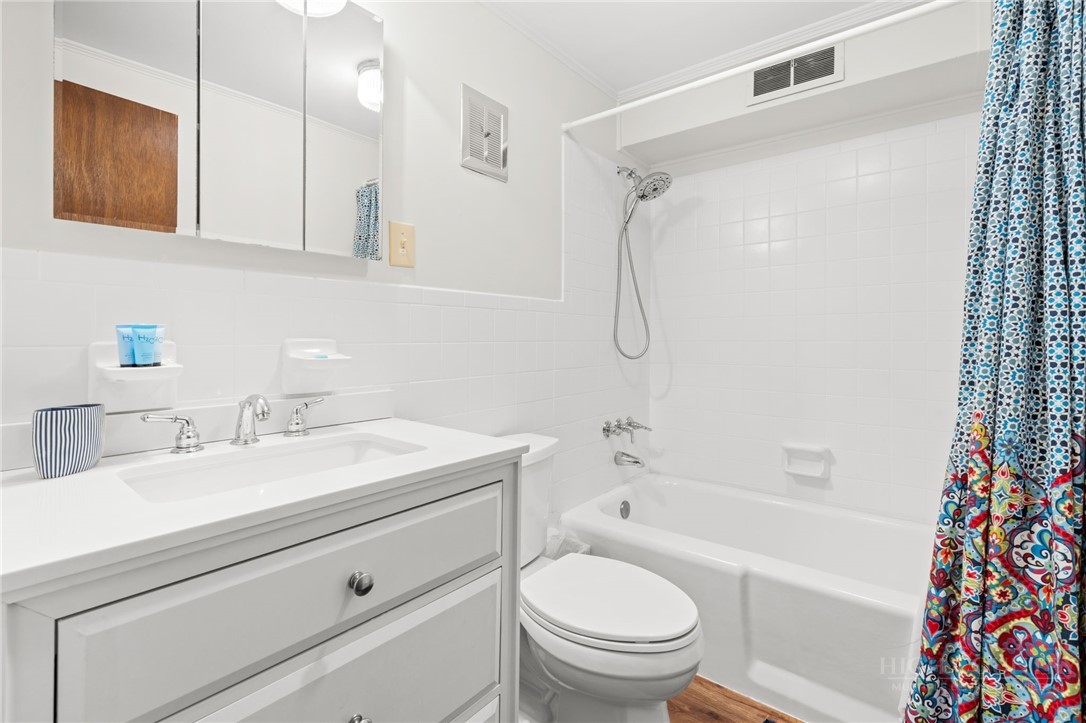 351 Indian Trail