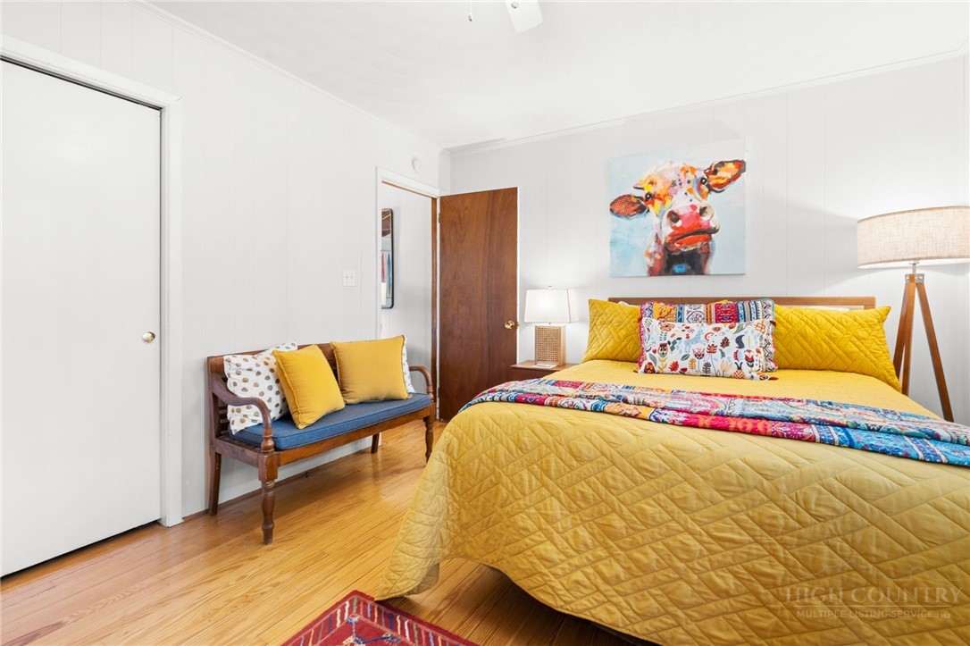 351 Indian Trail