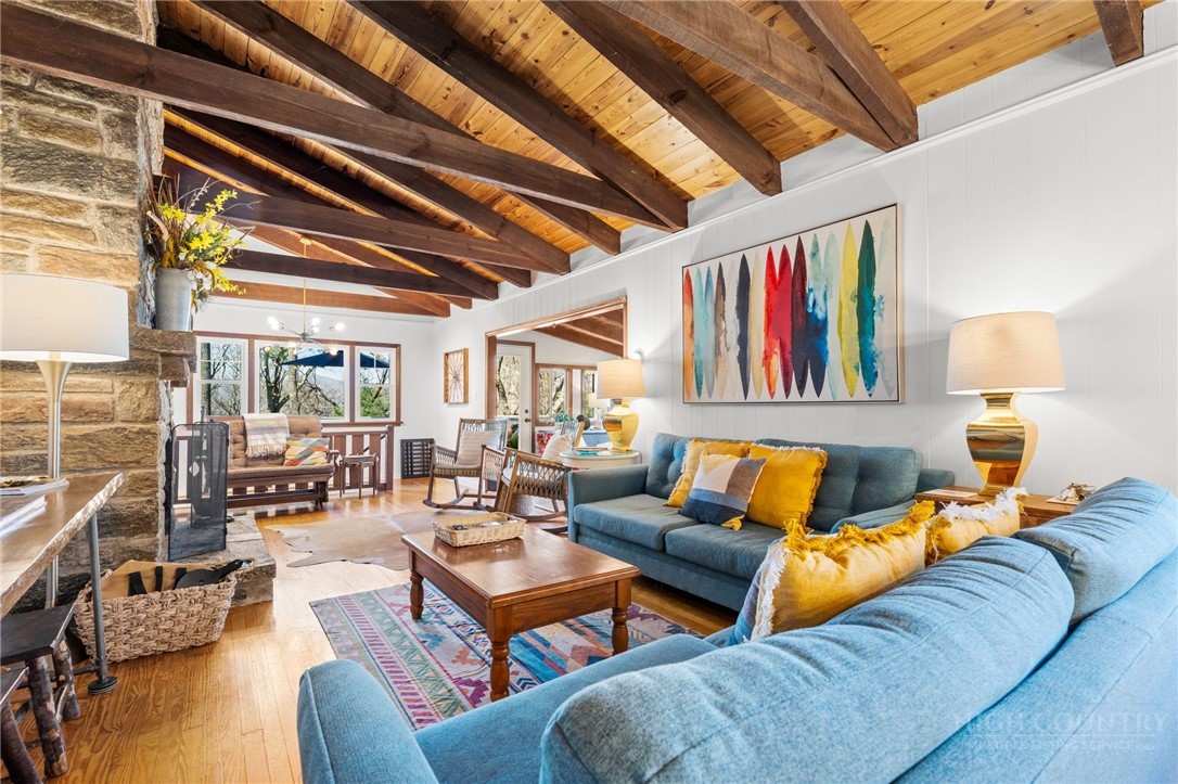 351 Indian Trail