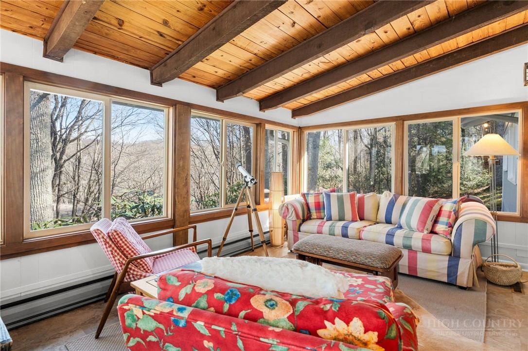 351 Indian Trail