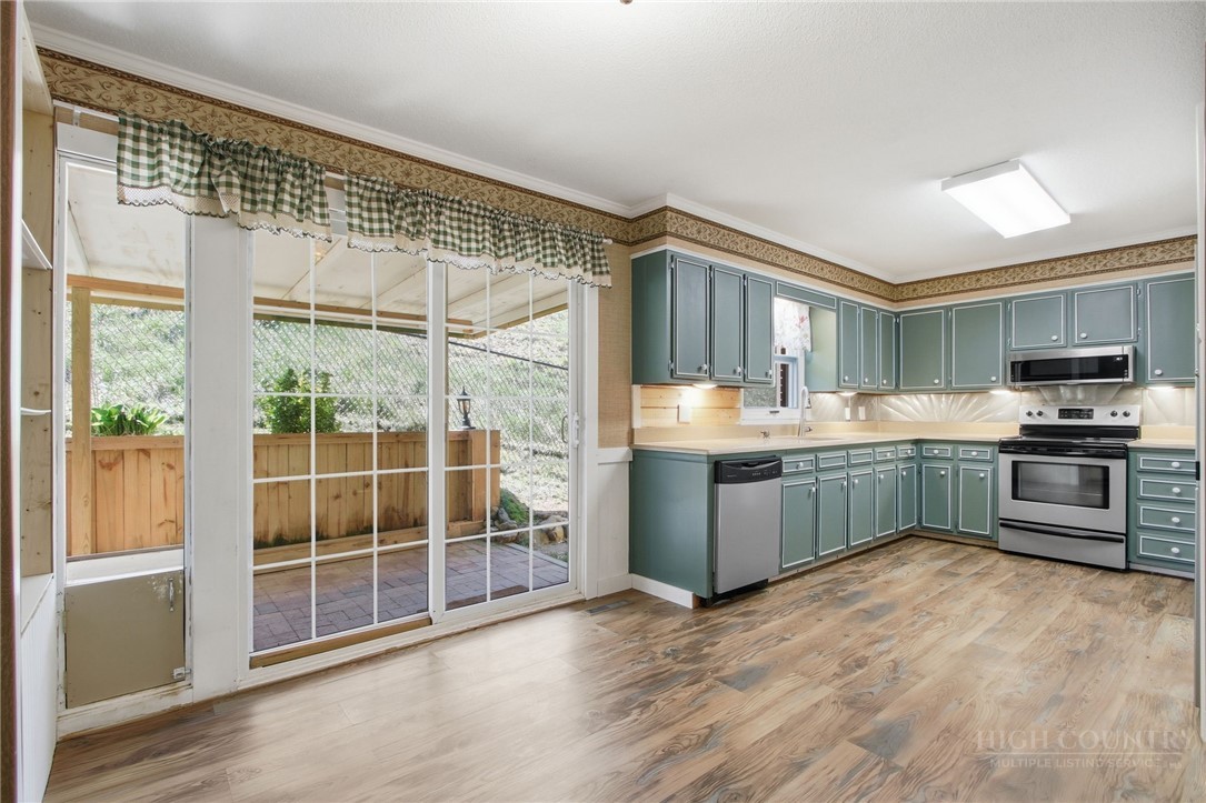 163 Hidden Valley Circle