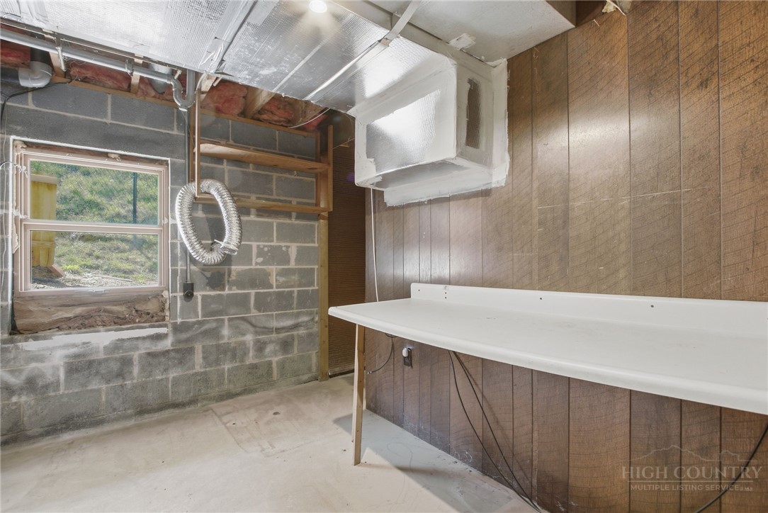 163 Hidden Valley Circle