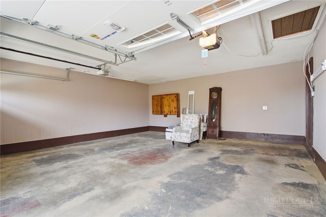 163 Hidden Valley Circle