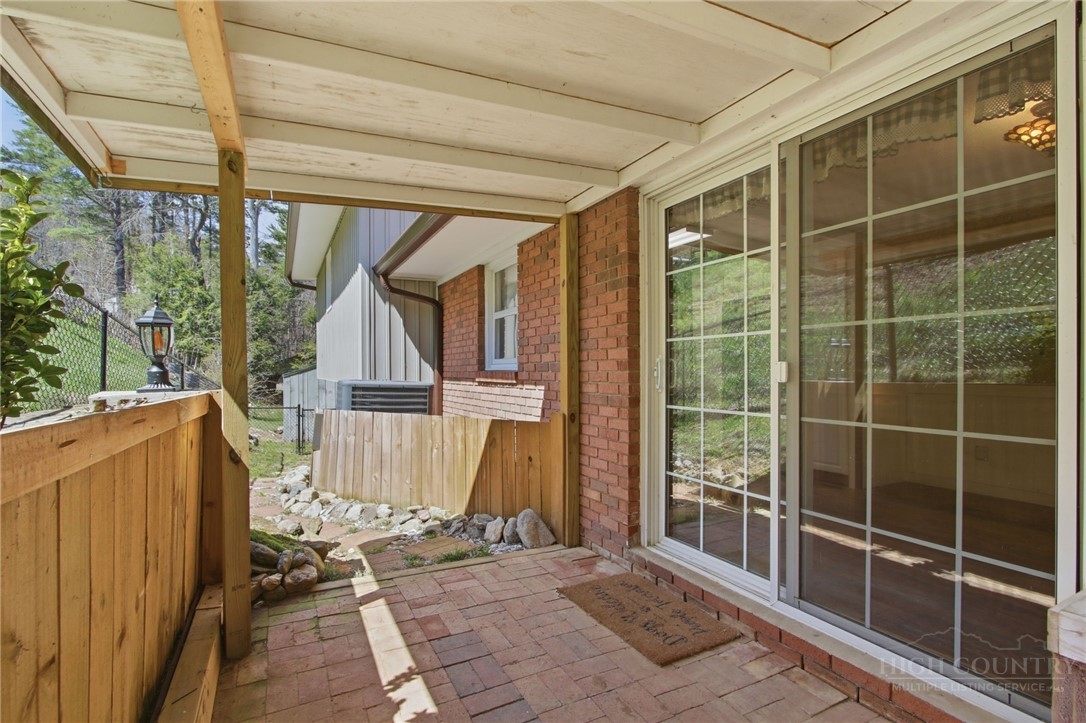 163 Hidden Valley Circle