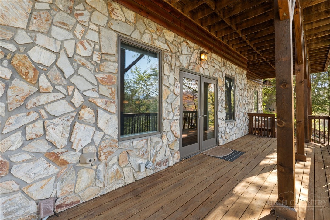 248 Hillcrest Lane