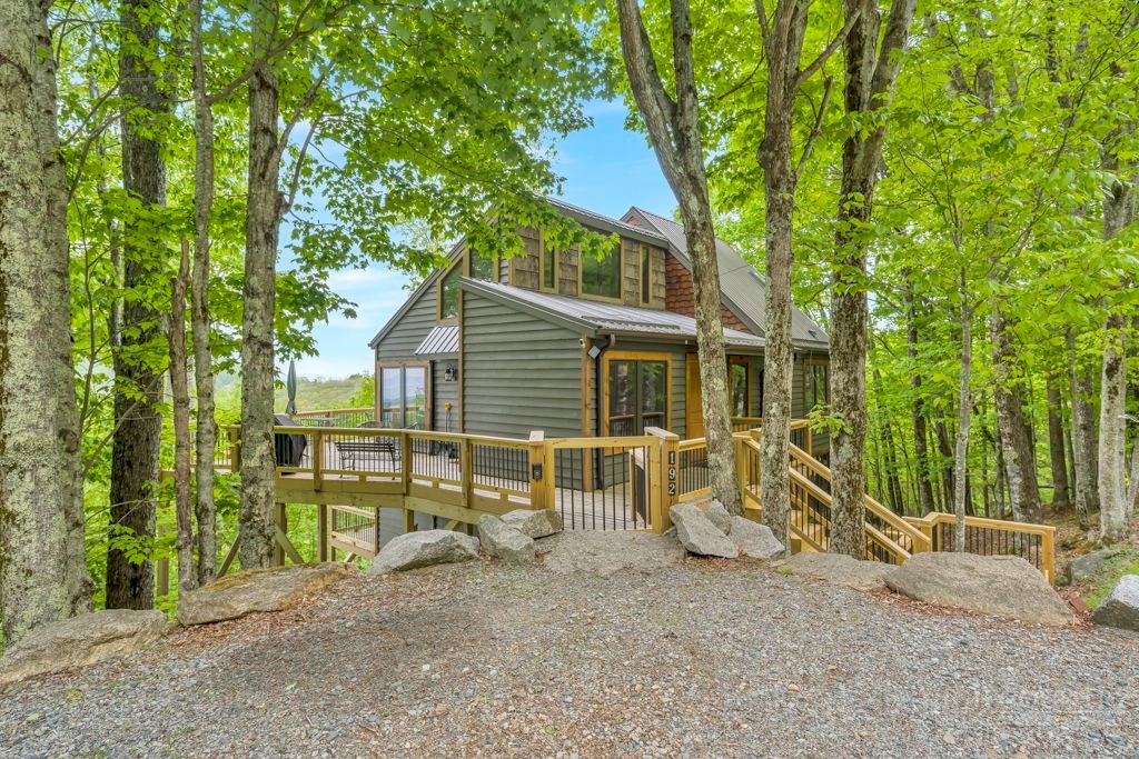192 Wild Daisy Lane