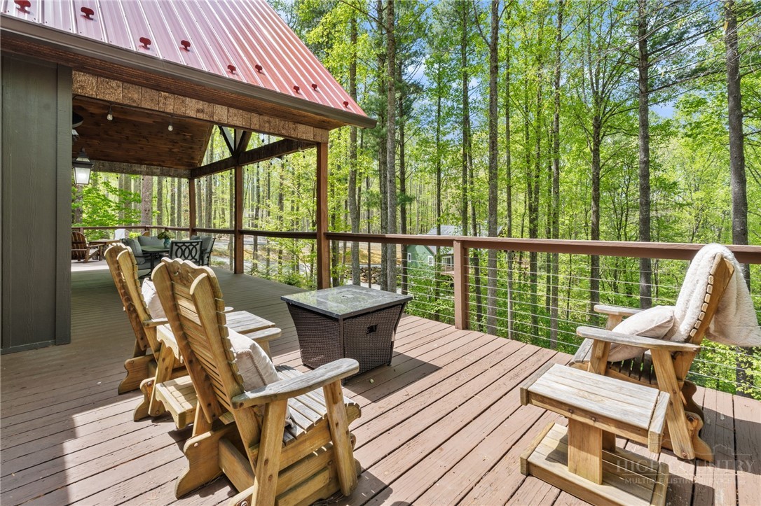 506 Crystal Mountain Road