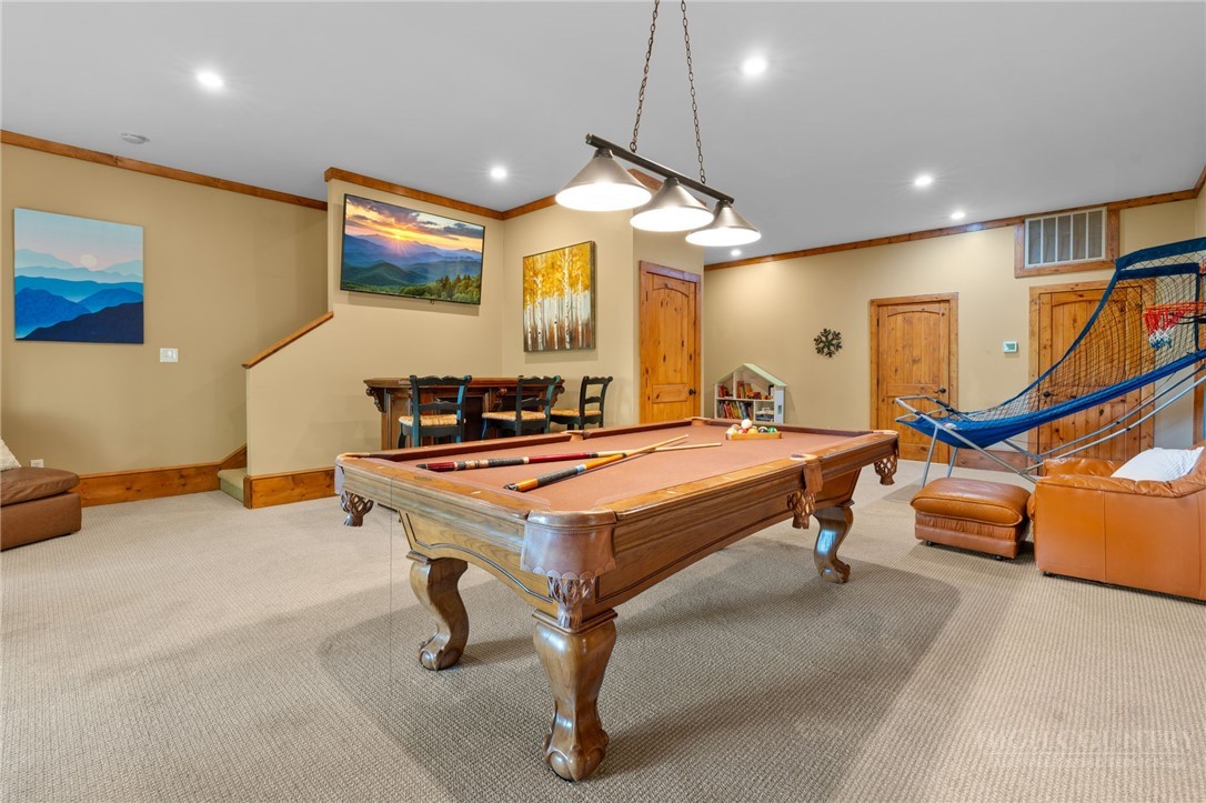506 Crystal Mountain Road
