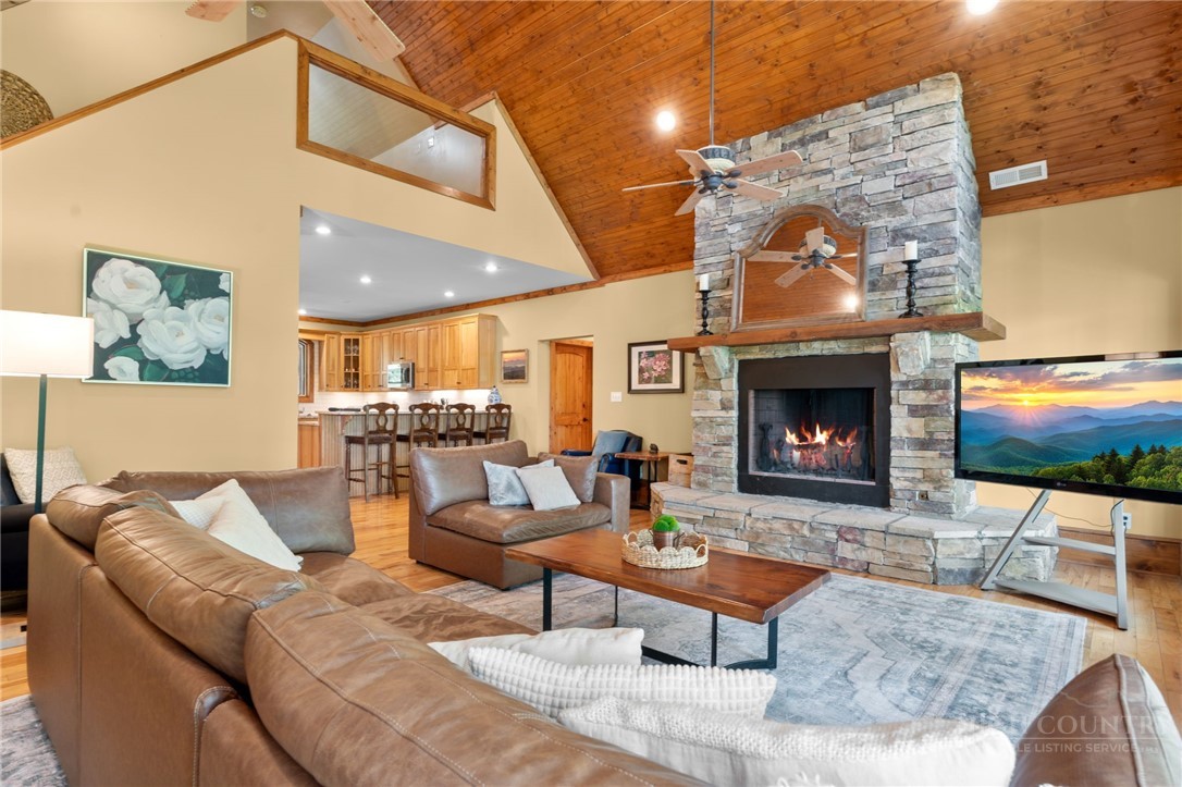 506 Crystal Mountain Road