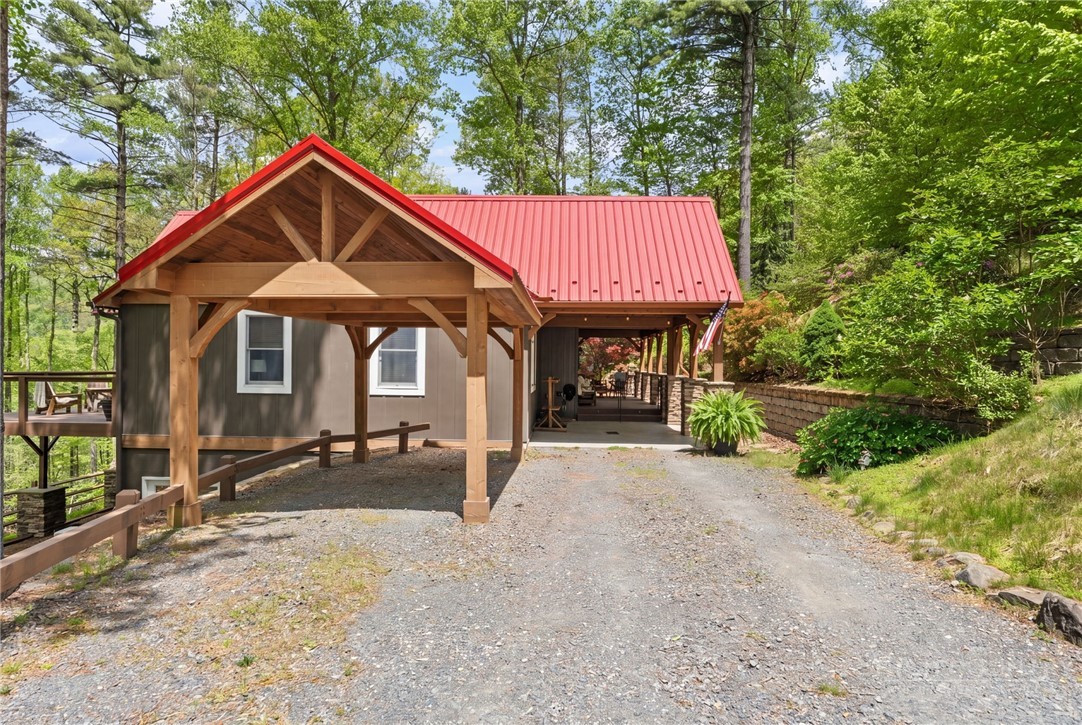 506 Crystal Mountain Road