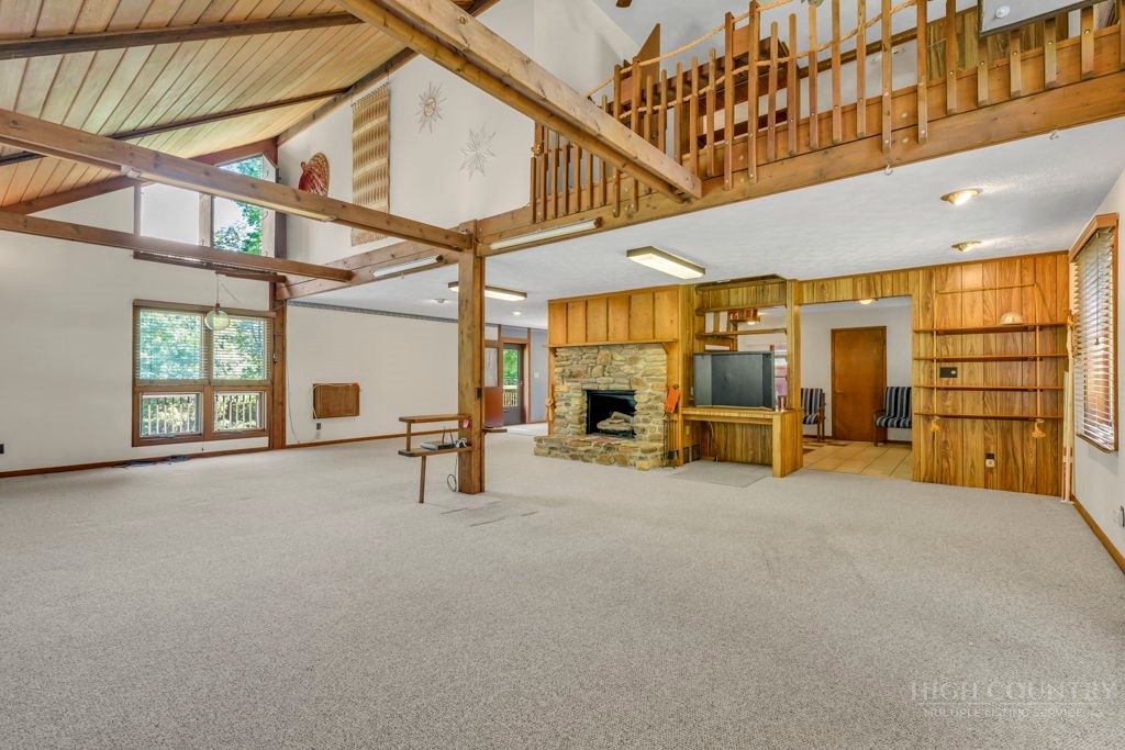 1065 Ravens Ridge Circle