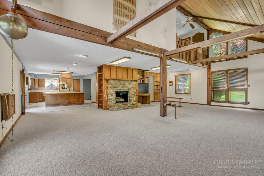 1065 Ravens Ridge Circle