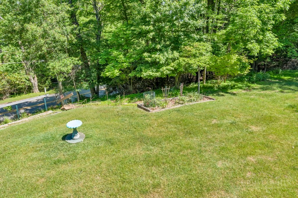 1065 Ravens Ridge Circle