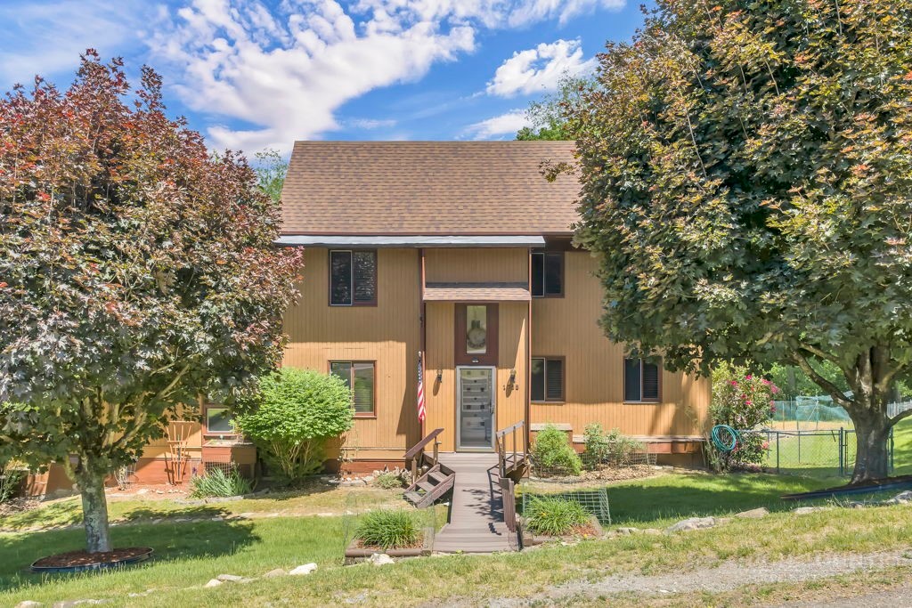 1065 Ravens Ridge Circle