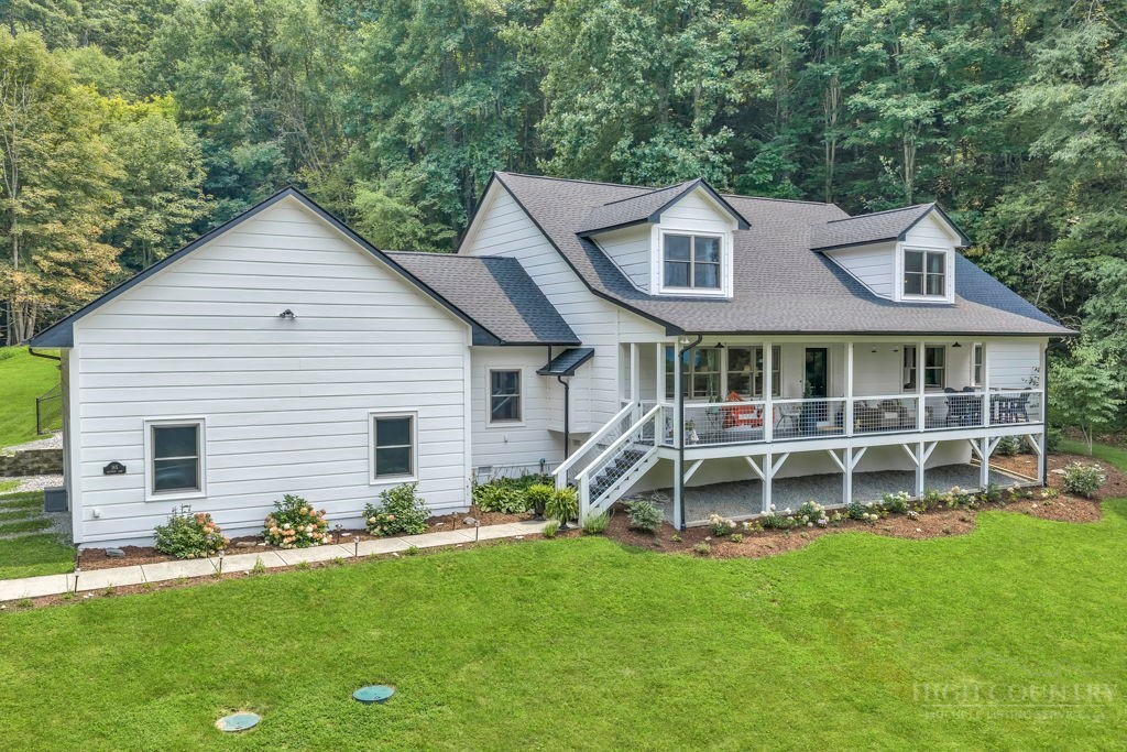165 Leighway Lane