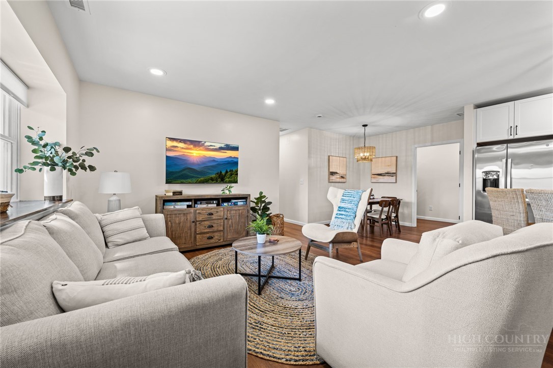 784 Alpine Drive