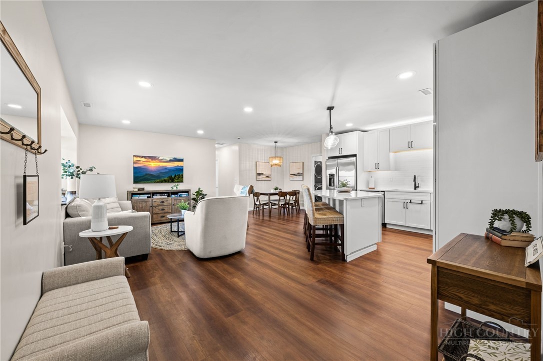 784 Alpine Drive