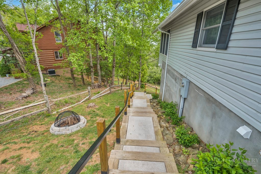 784 Alpine Drive
