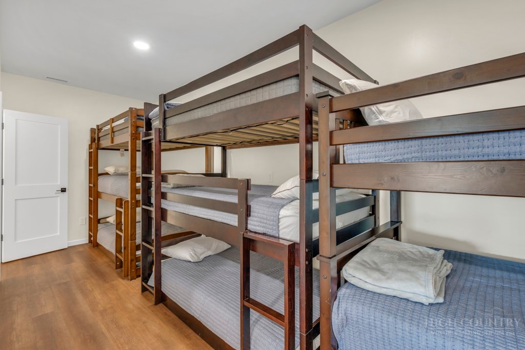 784 Alpine Drive