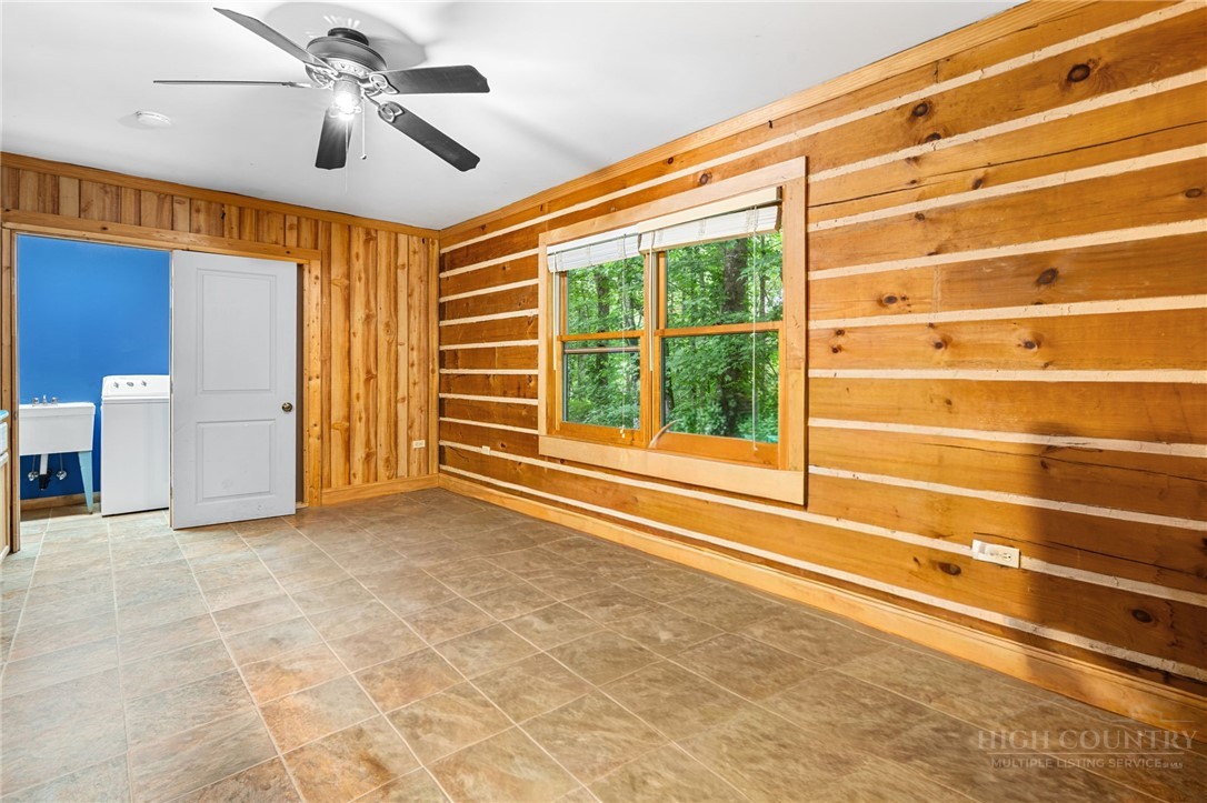 633 Wilson Lane