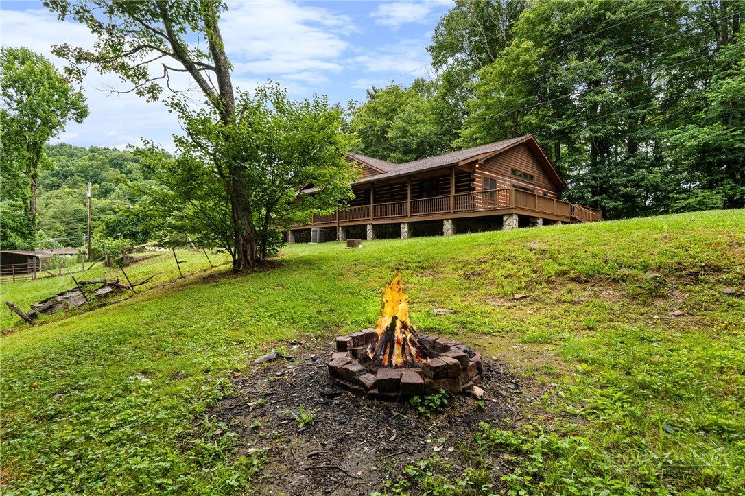 633 Wilson Lane