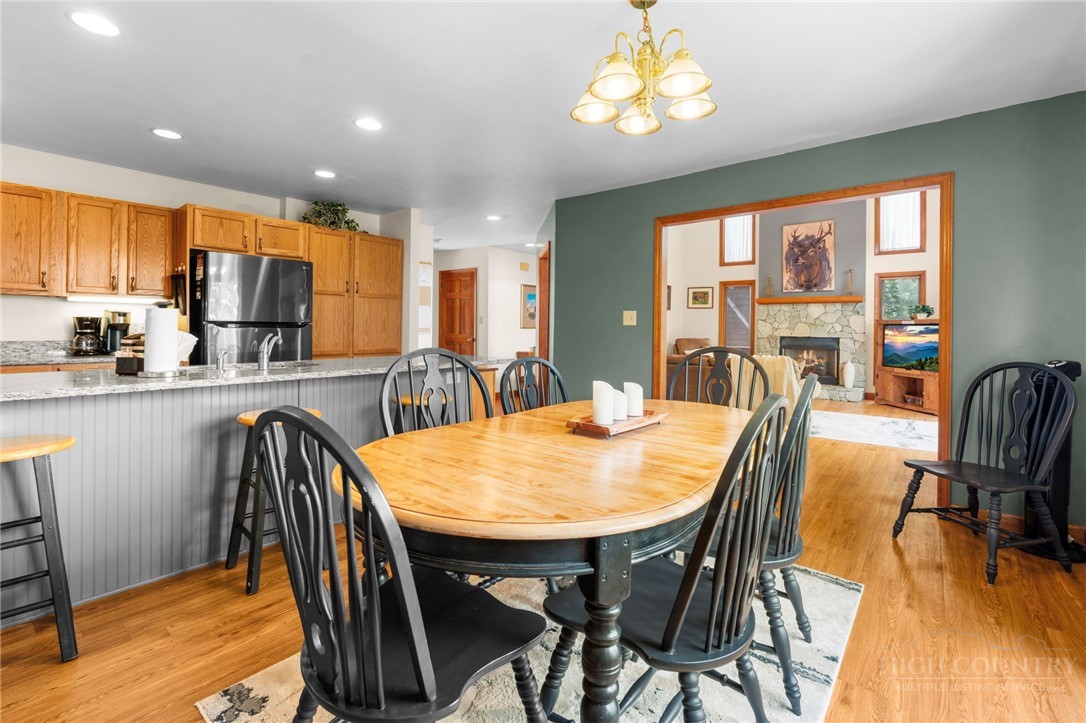 218 Slope View Road 22