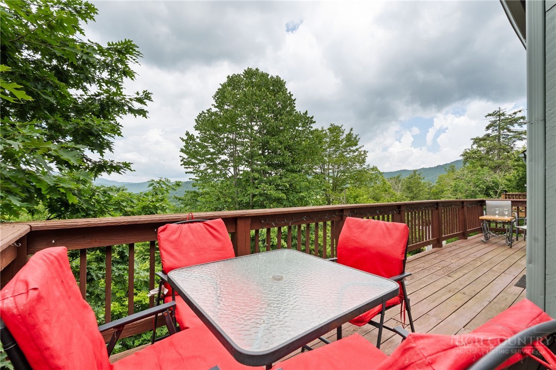 218 Slope View Road 22